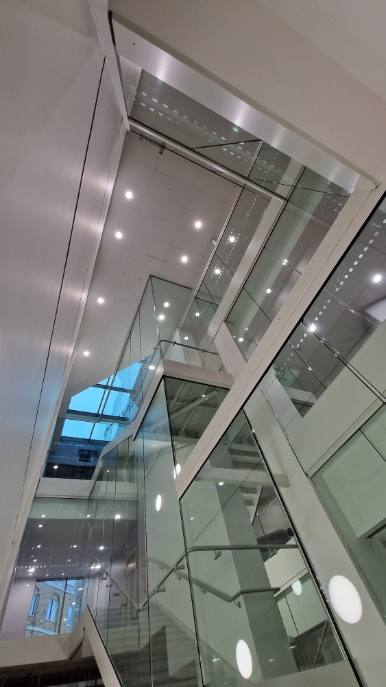 CYP Mental Healthcare Facility with Middlesex Ltd Glass Partitions