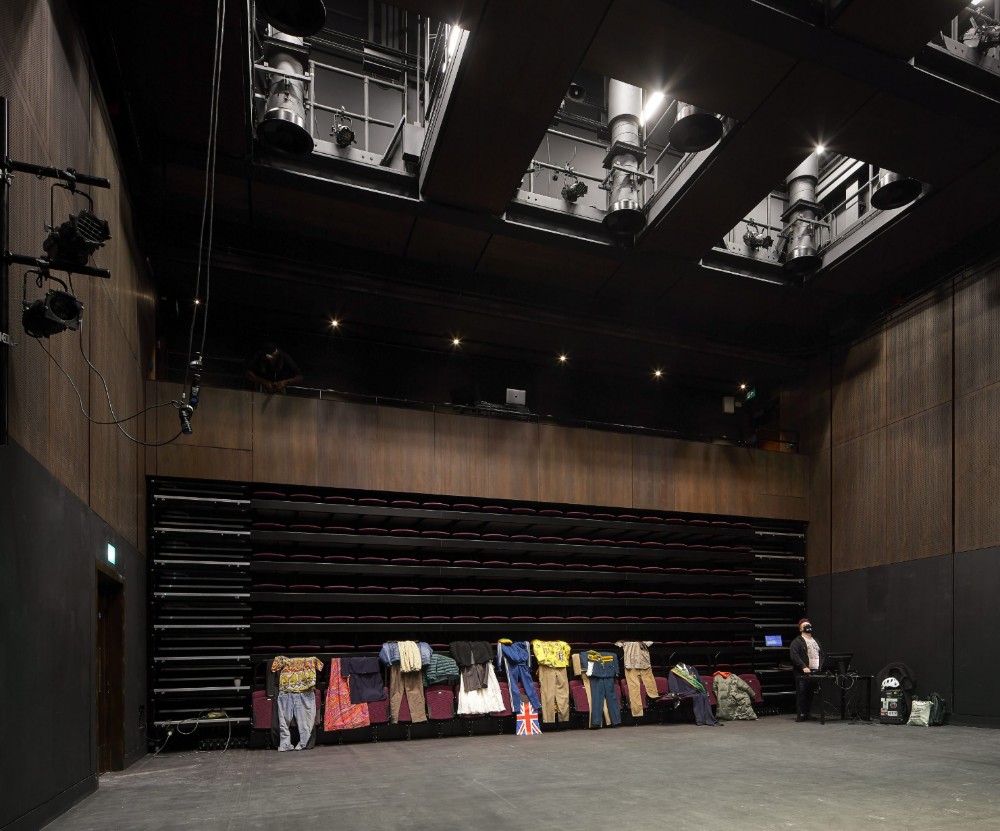 Somerleyton with Middlesex Ltd theatre image